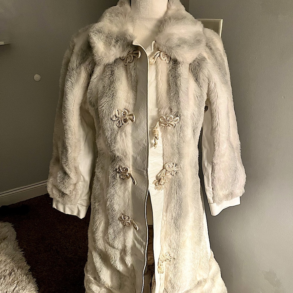 tissavel france fur coat